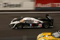 Depass�e par une Peugeot 908. Cliquez pour agrandir