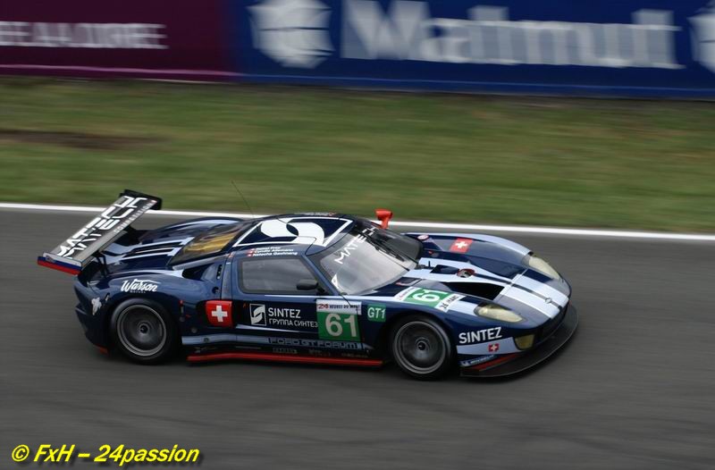 FORD GT