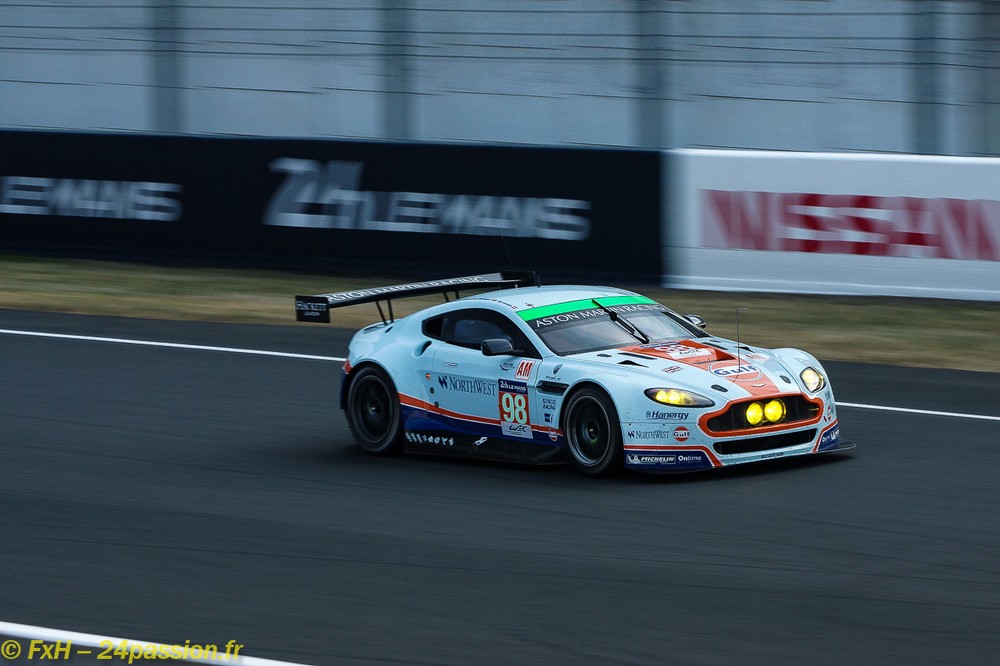Aston Martin Vantage